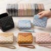 Billeteras pequeñas con estampado de monograma en varios colores con paquete cerrado al por mayor